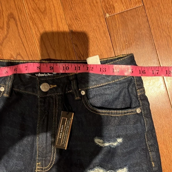 Charlotte Russe Refuge Mom Shorts  Jean Shorts Size 9 - Picture 8 of 10